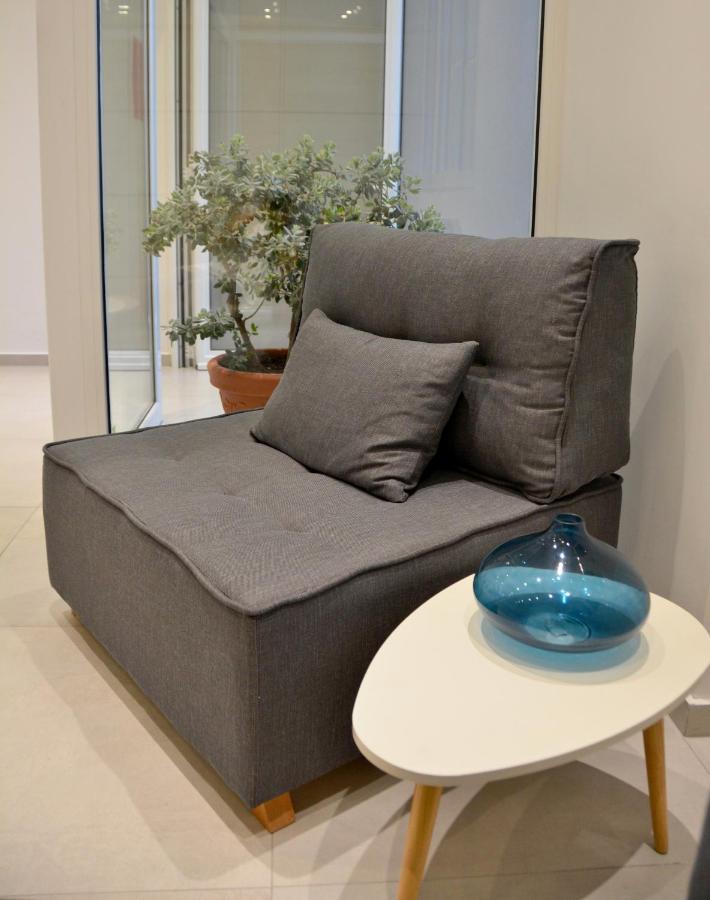 Christina Hotel Adelianos Kampos Extérieur photo