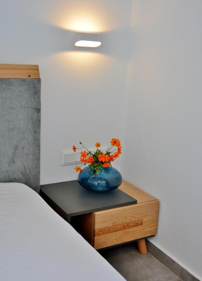 Christina Hotel Adelianos Kampos Extérieur photo